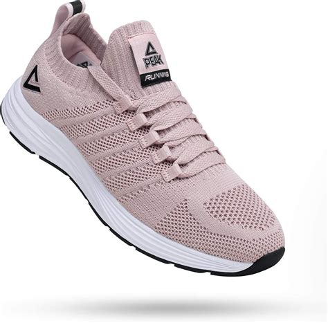 most comfortable women's workout shoes.